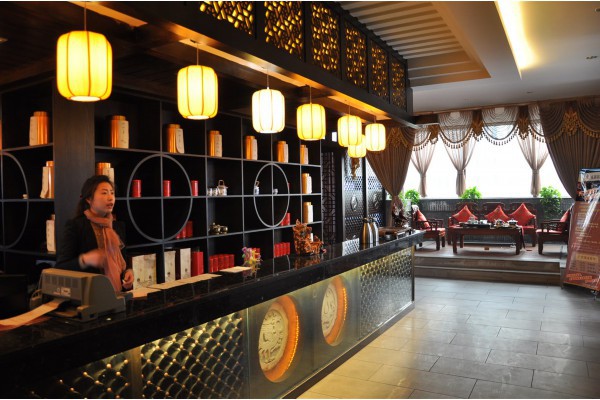 悠闲成都,品茗论麻将:深度解读茶楼麻将文化底蕴 悠闲成都,品茗论麻将:深度解读茶楼麻将文化底蕴